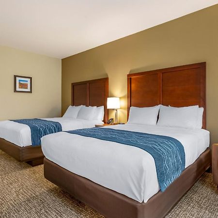 Comfort Inn Brewster Exterior photo